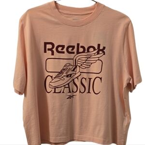 REEBOK SIGNATURE BRAND WOMEN'S PINK SHORT SLEEVE CROP TEE-SHIRT SIZE LARGE